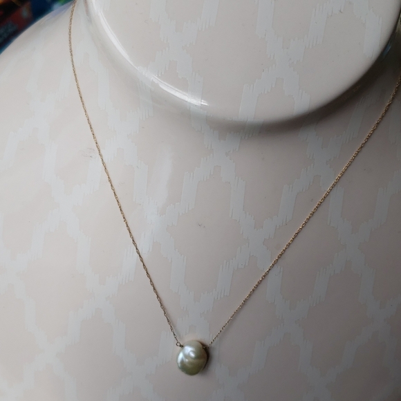 14k Pearl Necklace - Picture 2 of 8